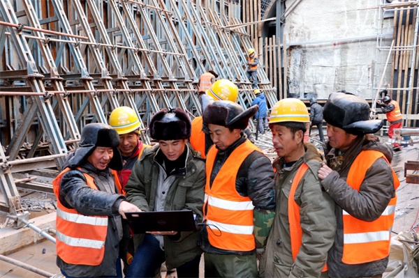 說明: http://xxbs.sasac.gov.cn/gzwreport/ueditor1_2_6_1-utf8-jsp/jsp/upload/20181218/65121545109077440.jpg