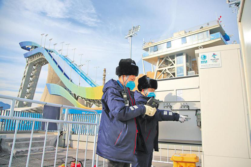 “雪飛天”“冰絲帶”:電力保障有你們更精彩