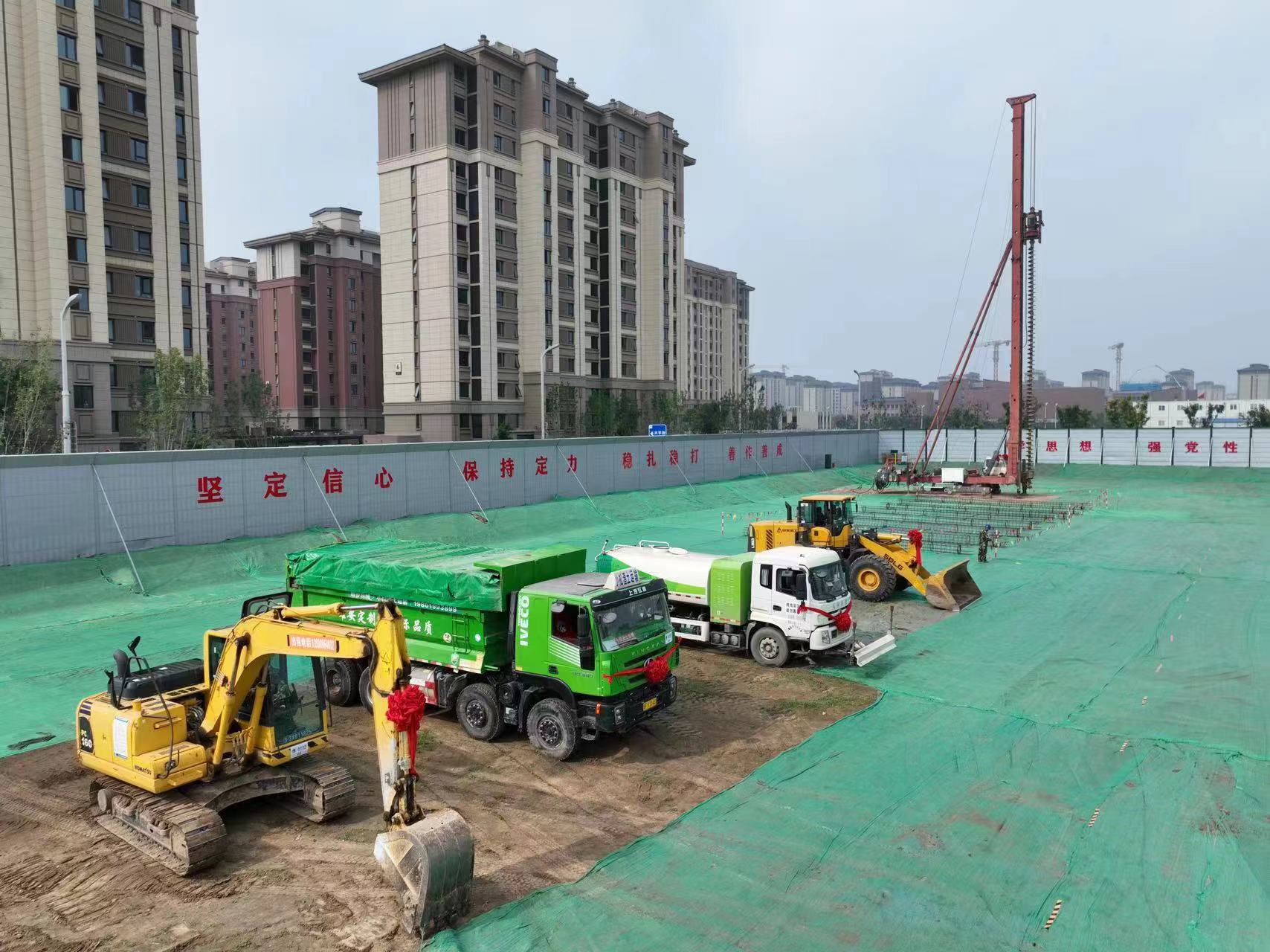 8月25日雄安新區西北部能源通道開工建設。攝影米晗.jpg 8月25日雄安新區西北部能源通道開工建設。攝影米晗.jpg